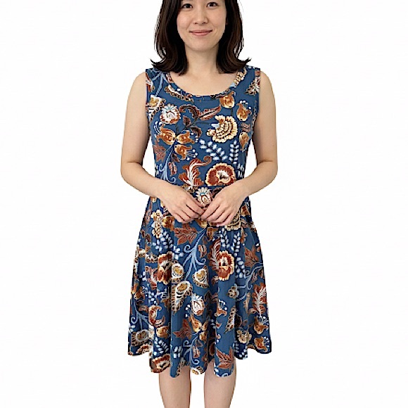 LuLaRoe Nicki Dress in Blue Floral Pattern Size Small - Picture 1 of 9